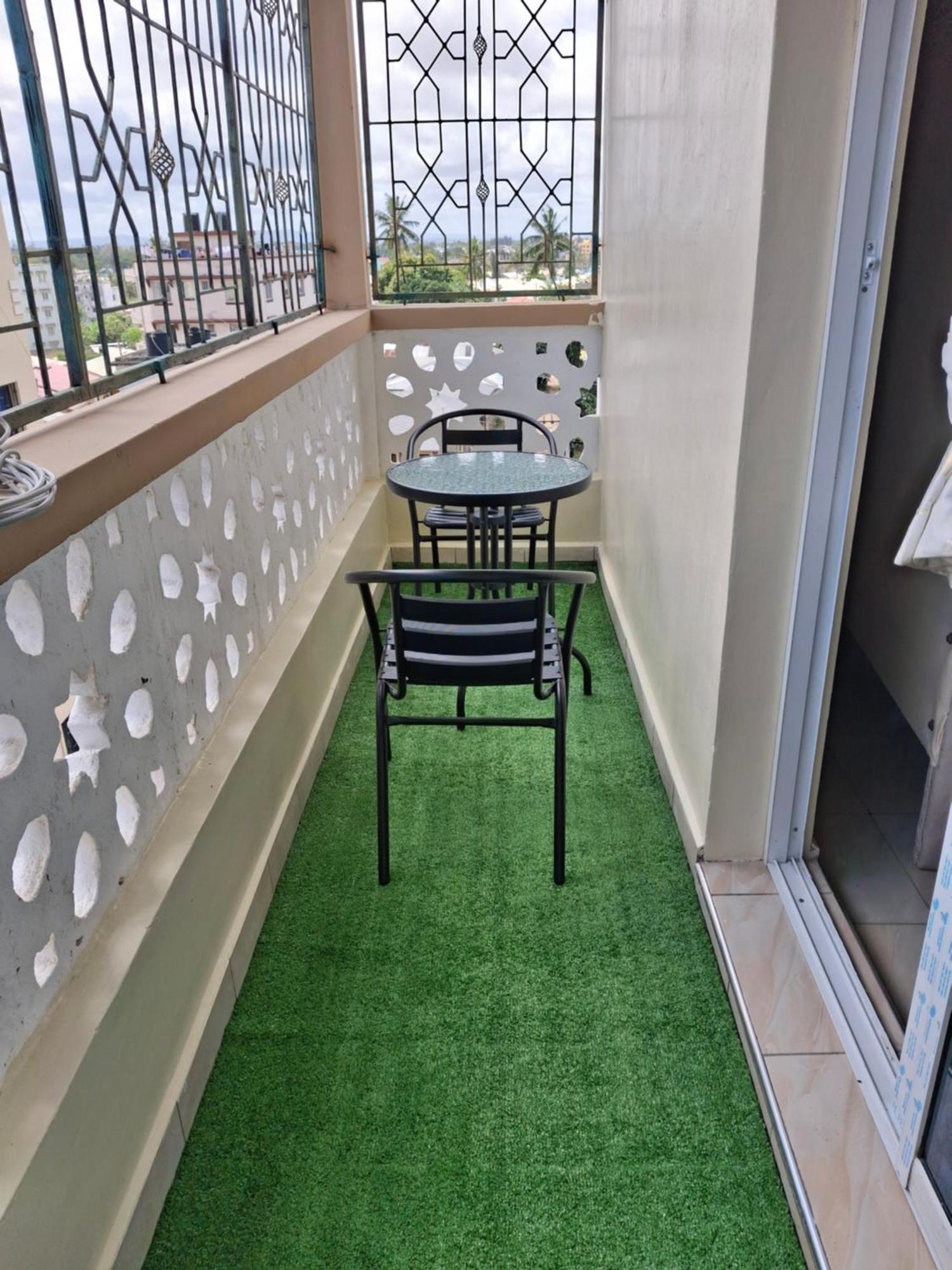 Midenlavin Studio Airbnb Mombasa Exterior foto